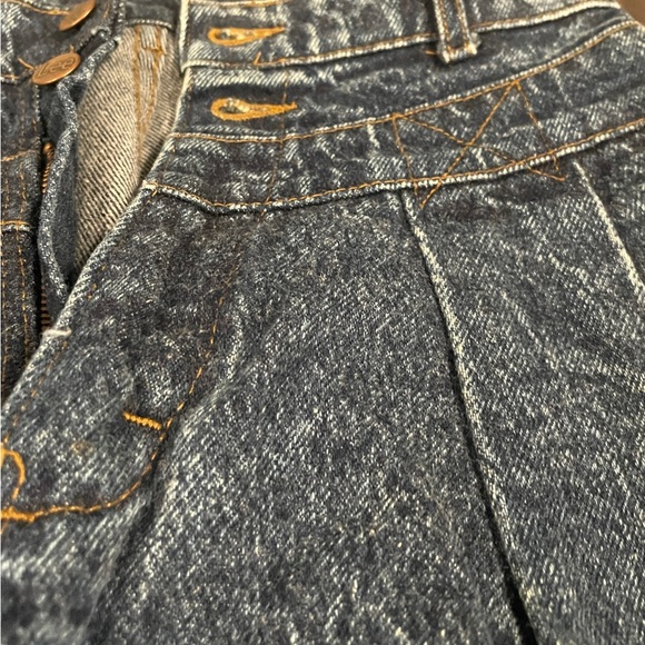 Vintage Women’s Jeans Lee High Waisted Acid Wash Pleated Retro Size 7 Made N USA - Picture 7 of 9